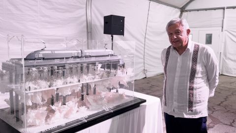 Tren Maya es obra única y cuida el ambiente, afirma AMLO en Tulum