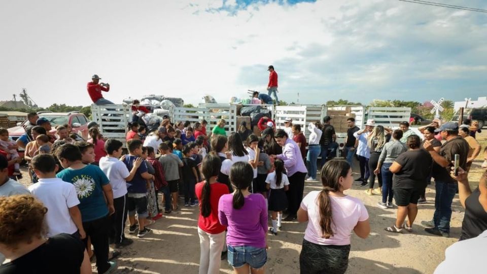 Inició la caravana navideña del DIF Sinaloa