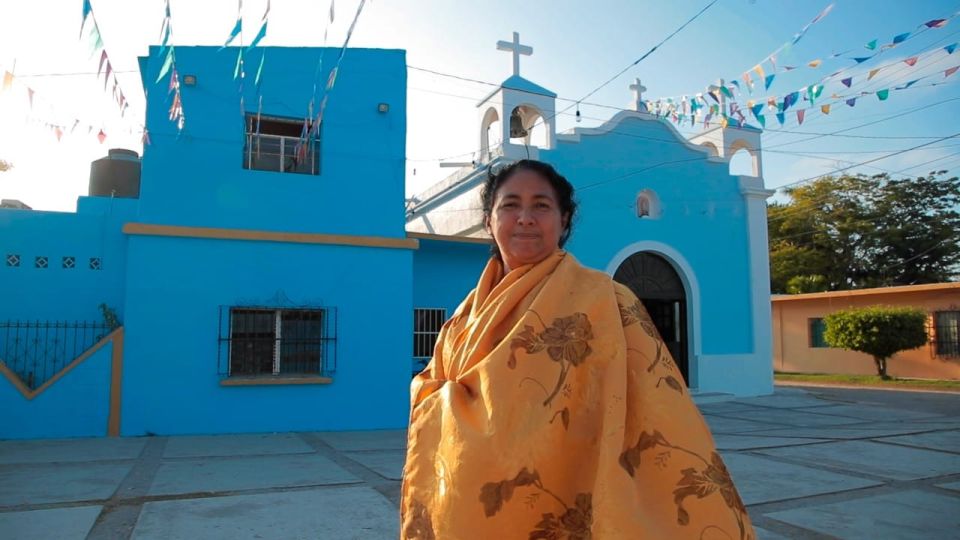 En Teacapán lucen casas con fachadas de colores, esperan generar mayor turismo