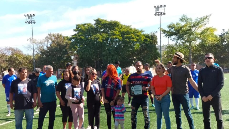 Reconocen a Yamileth Escárcega por su destacada participación en el Exatlón