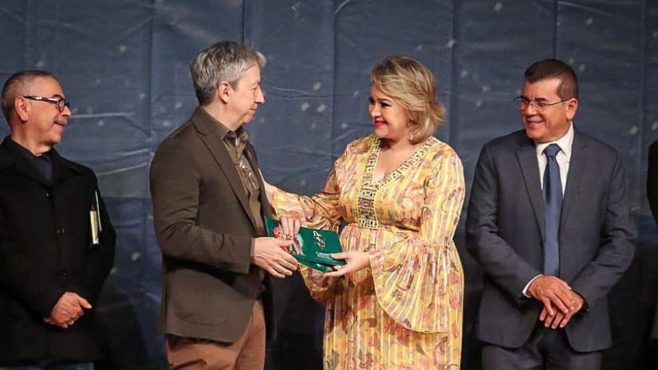 En el marco de la celebración del Carnaval, entregan premio de literatura Mazatlán 2023