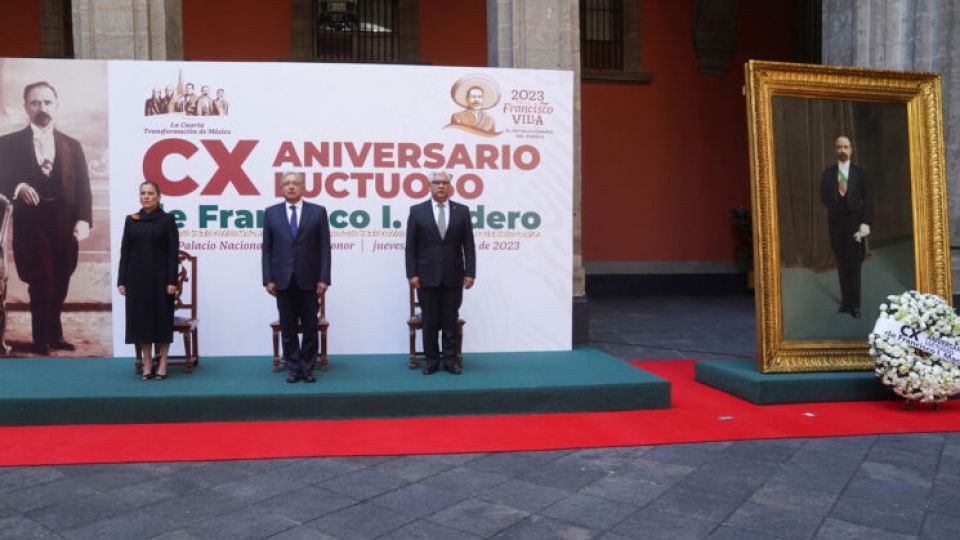 López Obrador rinde homenaje a Francisco I. Madero en su 110 Aniversario Luctuoso