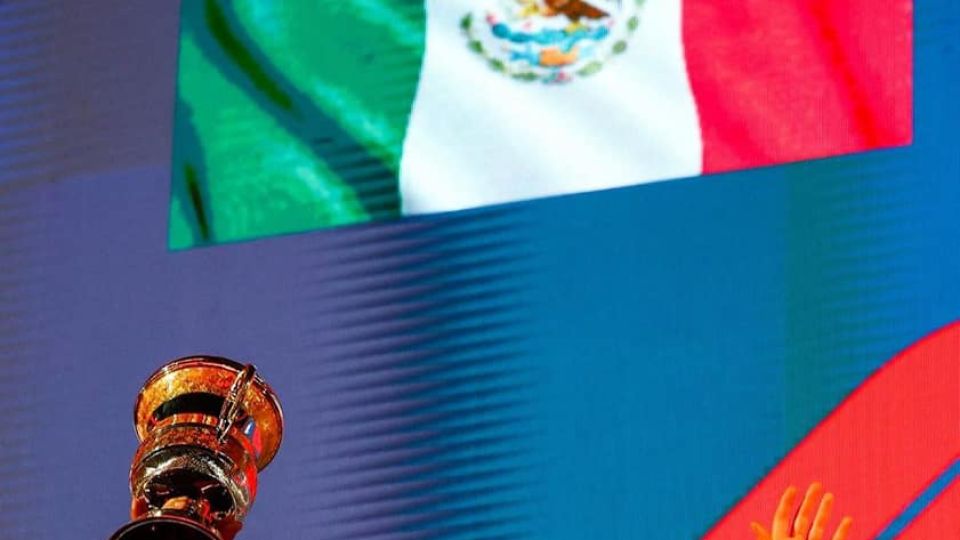 Gran fin de semana para los mexicanos en el automovilismo con podio de Checo Peréz y  O´Ward, más top 10 de Suárez