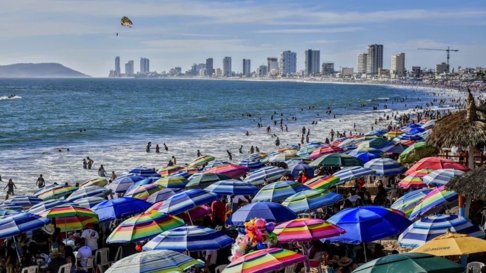 Llaman a prestadores de servicios de Mazatlán a ser buenos anfitriones durante las próximas vacaciones