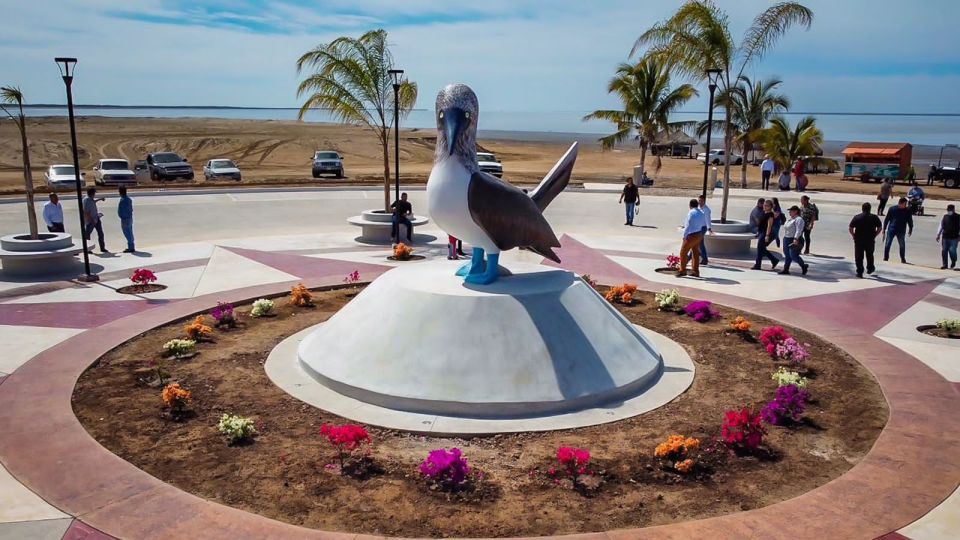 Inauguran la primera etapa del malecón en La Reforma, Angostura