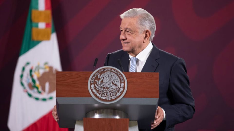 Información de las Fuerzas Armadas se protegerá por seguridad nacional: AMLO; reprobó injerencia de Estados Unidos