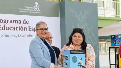 Entrega SEPyC 13.2 mdp en equipos a 202 Centros de educación especial de Sinaloa