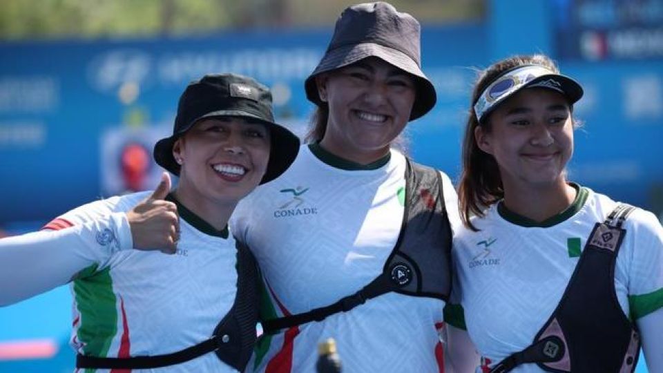 Arqueras mexicanas ganan el oro en la Copa del Mundo en Turquía