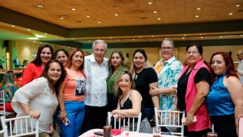 Festejan a las madres de SEPyC