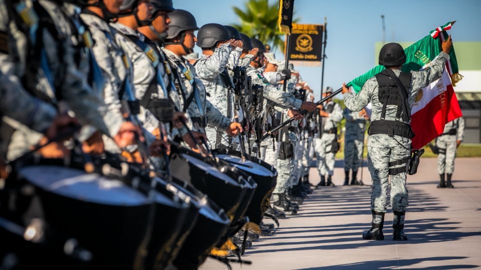 Acude el Gobernador Ruben Rocha Moya a el cambio de mando en la Guardia Nacional