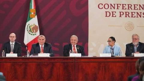 Participó Rocha en reunión de gobernadores con AMLO.