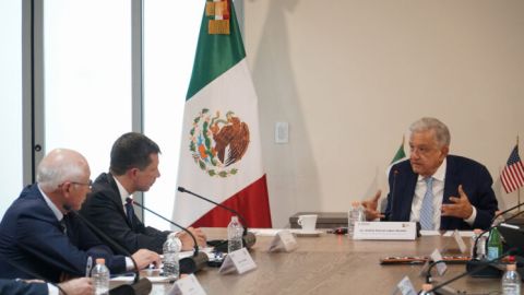 AMLO  dialoga con funcionarios de EE.UU. sobre traslado de aerolíneas al AIFA y devolución de categoría 1 al AICM