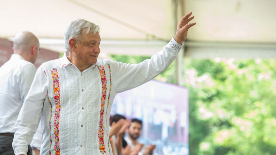 AMLO  llamó a integrantes del proyecto de transformación a cerrar filas en beneficio del pueblo