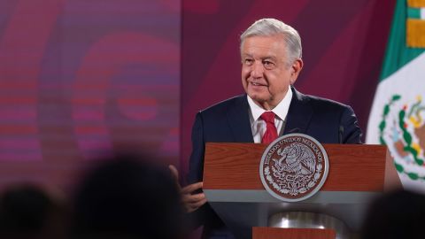 Anuncia AMLO compra de Mexicana de Aviación por parte del Gobierno; iniciará operaciones el 1 de diciembre