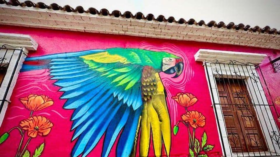 Realizan murales para representar la historia y cultura de los pueblos mágicos