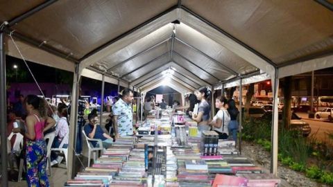 Clausuran con éxito la Feria del Libro en Guamúchil, se vendieron más de 2500 ejemplares