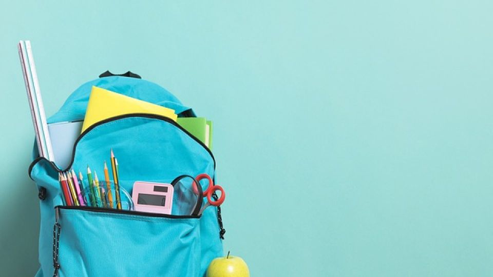 Profeco recomienda comparar precio y calidad de mochilas escolares antes de elegir