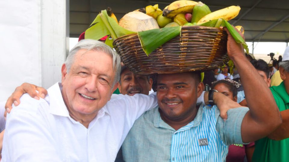 AMLO enviará iniciativa para establecer en la Constitución más Programas para el Bienestar