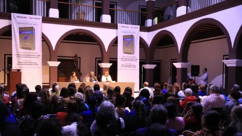 Realizan presentación del libro "La Vida Cotidiana de Fran"