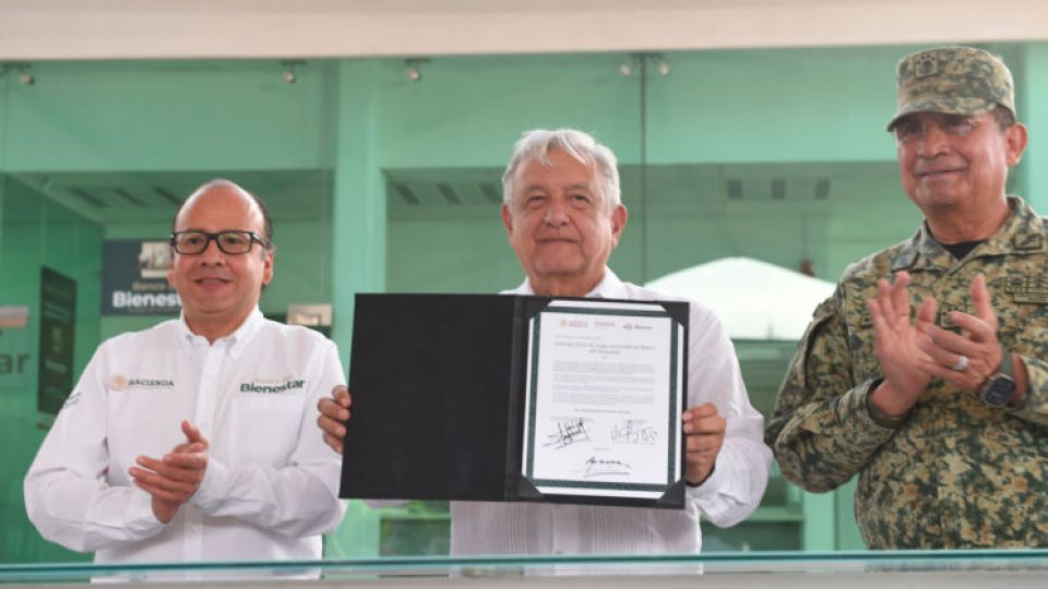 AMLO inauguró en Culiacán la sucursal 2 mil 749 del Banco del Bienestar