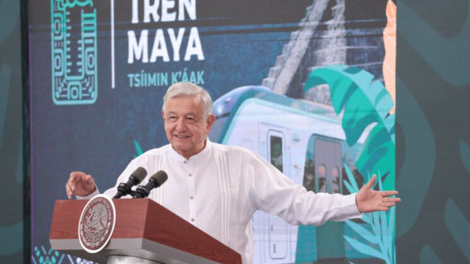 Inaugura López Obrador primera etapa del Tren Maya