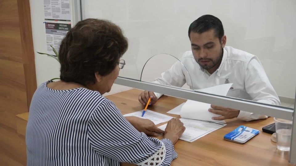 Incrementa ISSSTEESIN sueldo a 1,405 maestros jubilados y pensionados, de acuerdo al nuevo salario