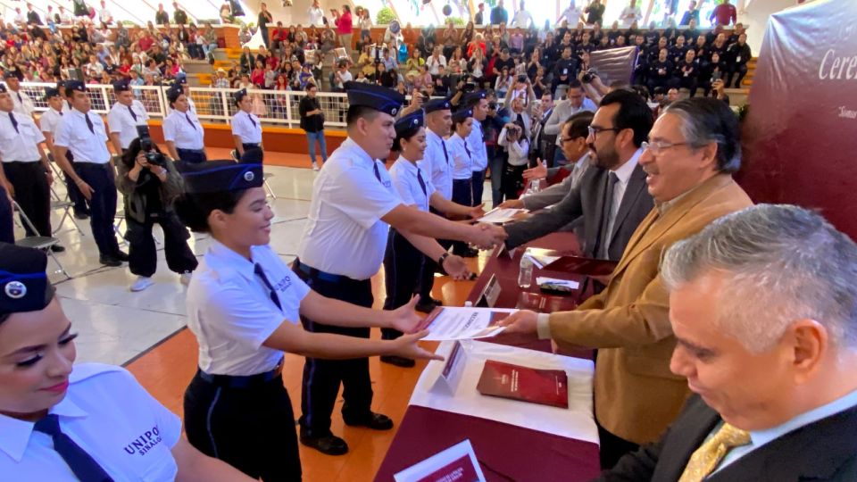 Se gradúan 119 nuevos policías de la Unipol de todo el estado