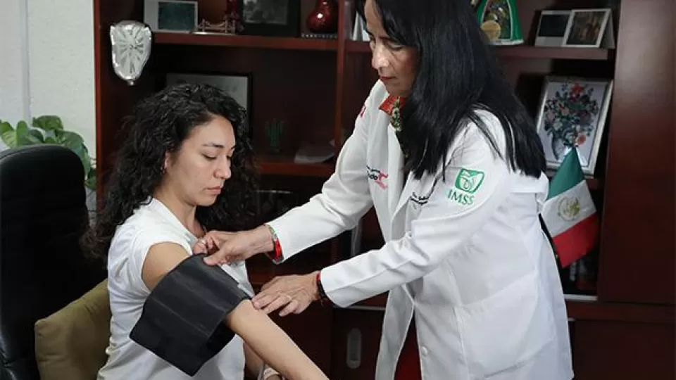 Buscan disminuir de 5 a 10% la hipertensión arterial, diabetes y obesidad en México