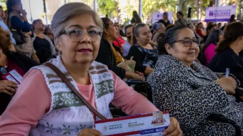 Más de 23 mil mujeres sinaloenses recibirán su tarjeta de pensión para mujeres Bienestar