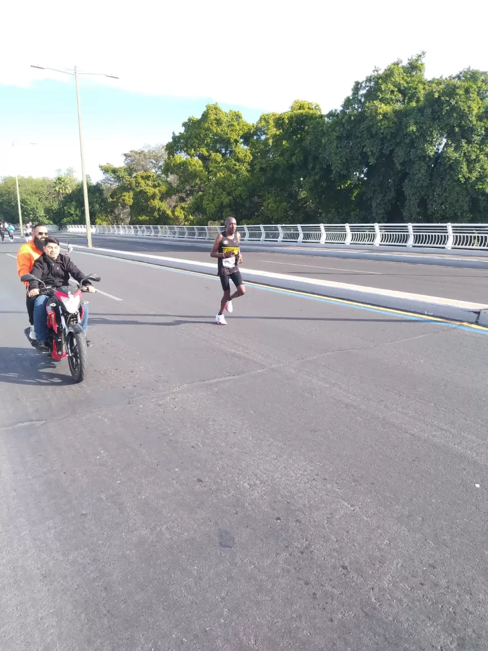 Ganador del Maratón Roberto Gaitho con 2 horas 17 minutos