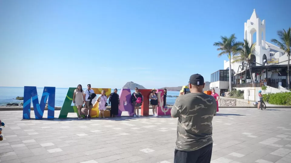 Lanzan campaña turística para el puerto de Mazatlán "Un Mar de Historias"