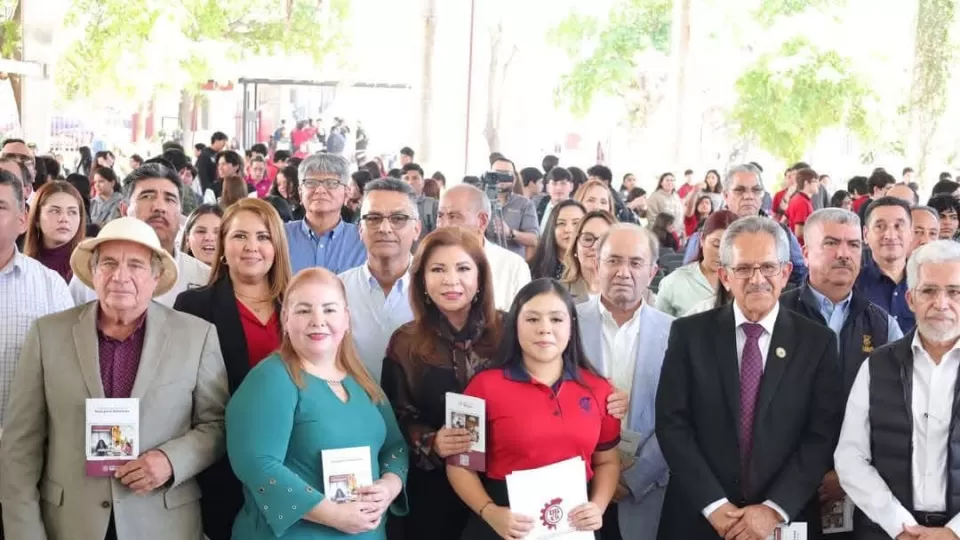 Llega a preparatoria la Estrategia "Alejate de las drogas: El fentanilo te mata"