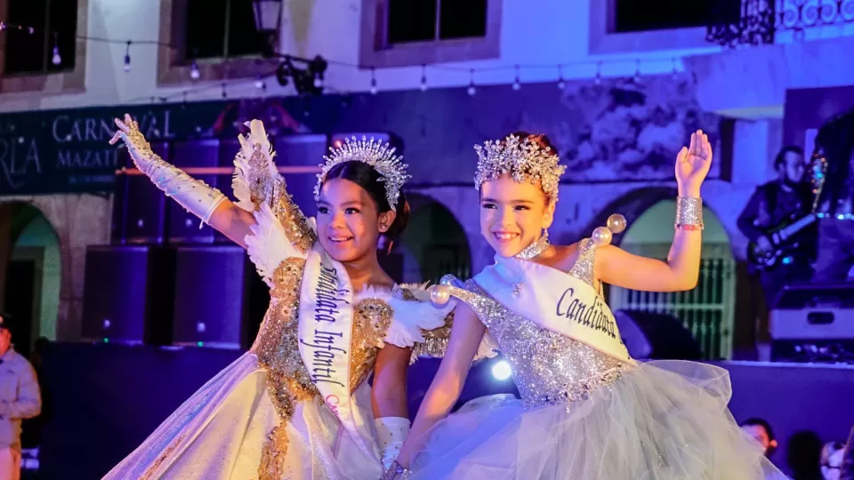 Ángela Salazar conquistó el título de Reina Infantil del Carnaval Internacional de Mazatlán