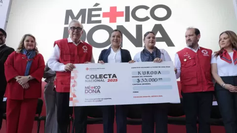 Con el slogan “México Dona” dan el banderazo de arranque de la colecta nacional de la Cruz Roja