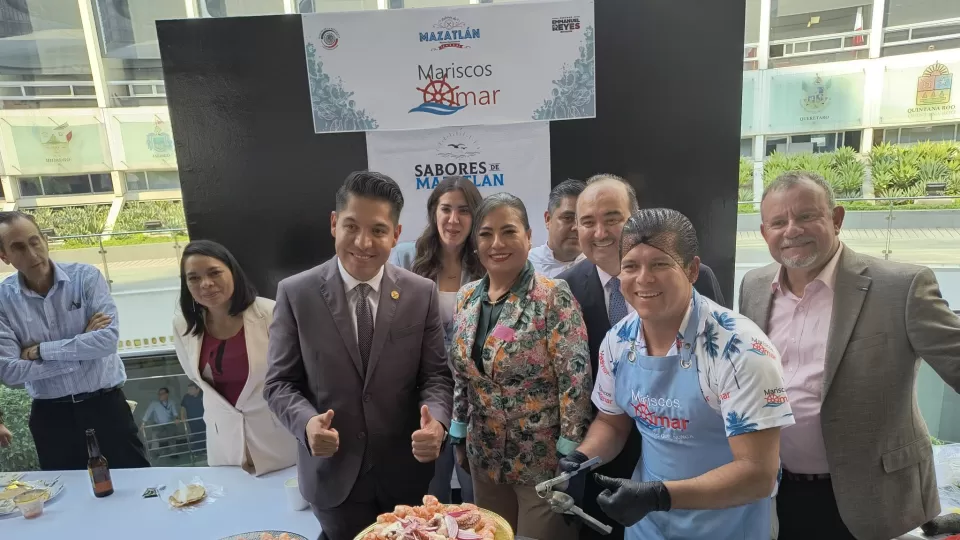 Los Sabores de Mazatlán llegaron al Senado; inauguran muestra gastronómica del puerto