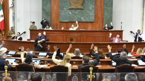 Aprueba Congreso del Estado cárcel y multas a quienes fabriquen y usen “ponchallantas”
