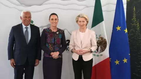 En G7, dialoga Sheinbaum sobre actualización del acuerdo comercial entre México y la Unión Europea