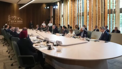 Presidenta Claudia Sheinbaum propone en G7, Cumbre Mundial por el Bienestar Económico