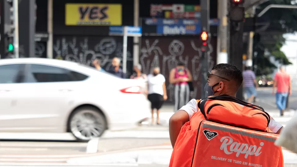 El 1 julio comienza piloto de reforma que reconoce los derechos laborales de trabajadores de plataformas digitales
