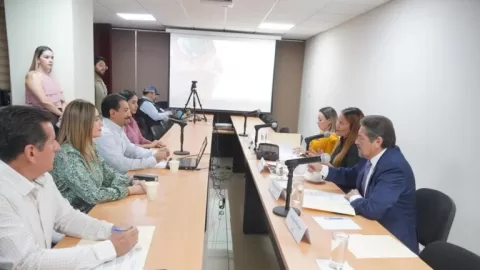 Congreso reconoce labor del ICATSIN en su tarea en los centros penitenciarios