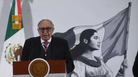 Se han registrado 2 mil 942 casos de sarampión a nivel nacional: Secretario de Salud