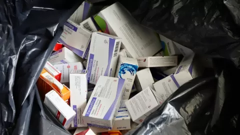 Inició la campaña "Medicamentos Caducos con Cuidado" con el fin de evitar riesgos a la salud y al medio ambiente