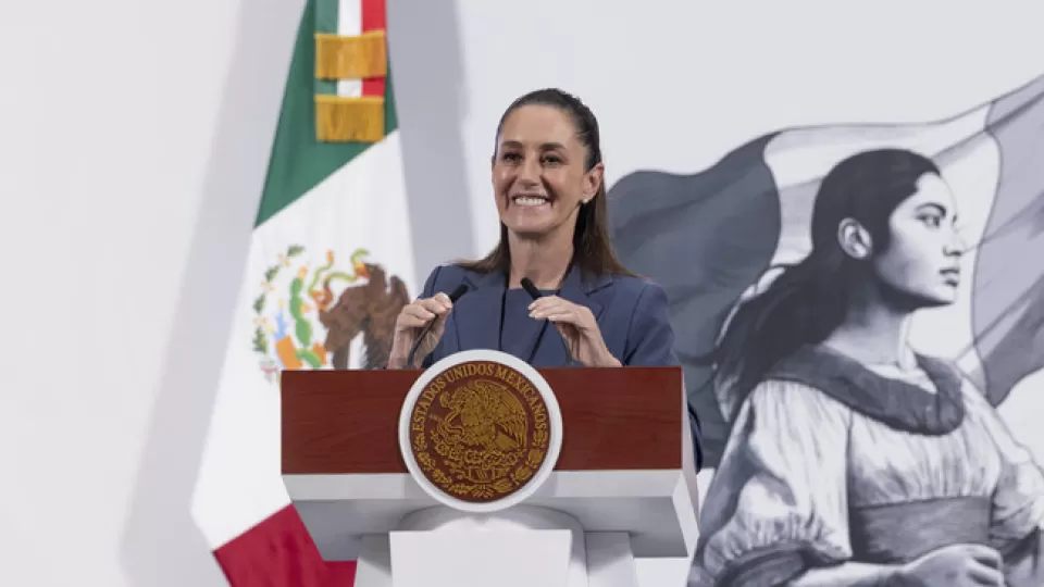 Hay recursos, capacidad eléctrica y no falta ni faltará energía: Presidenta