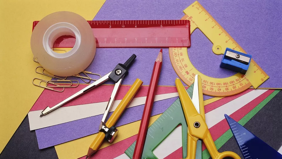 Publica SEP lista sugerida de útiles escolares para preescolar, primaria y secundaria