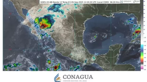 El ciclón post-tropical Lorena se ubica frente a la costa occidental de Baja California Sur