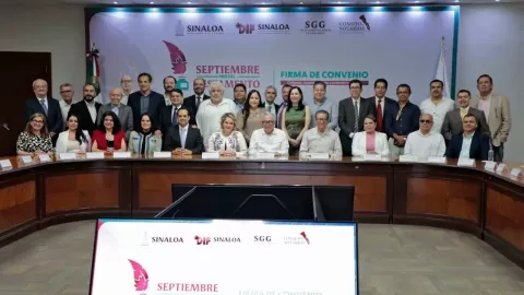 Reconoce Gobernador Rocha apoyo de Notarios en favor de personas vulnerables