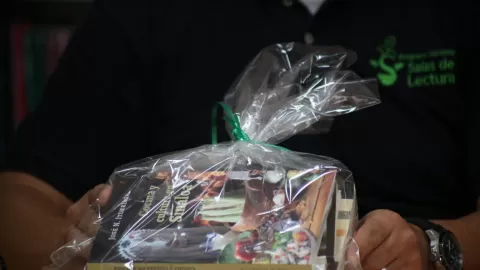 ¿Quieres libros gratis? ¡Acude este lunes a la Plazuela Obregón donde se obsequiarán 300 paquetes!