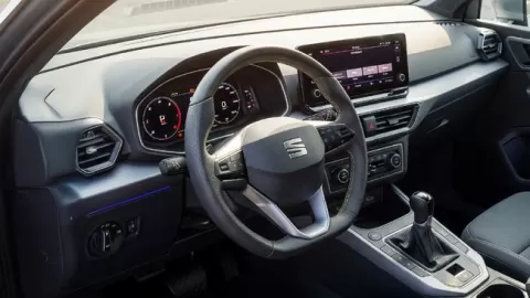 Alertan por defecto en bolsas de aire de más de 7 mil vehículos Seat