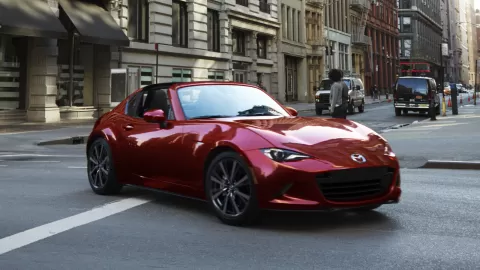 Alertan por desperfecto en mil 341 vehículos Mazda