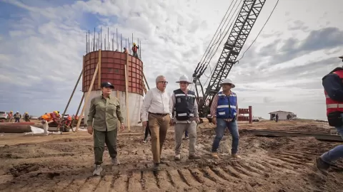 Supervisó Gobernador avances de construcción del puente Bellavista-Boca del Río-Las Glorias
